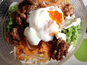 ビビンパ冷やうどん
