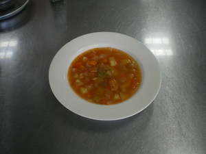野菜たっぷりミネストローネ