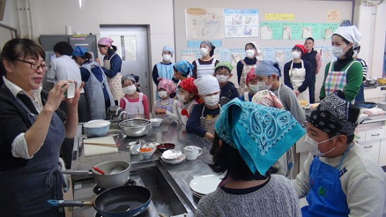 第６１回　ぱくすく料理教室